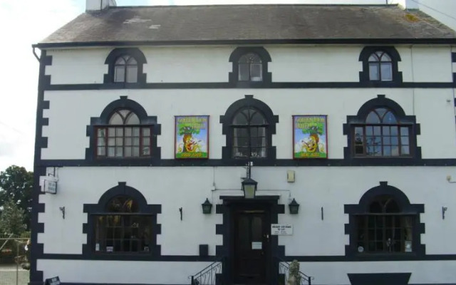 The Golden Lion Hotel