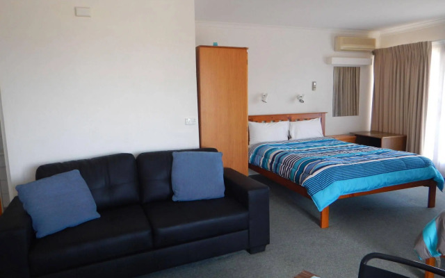 Mollymook Motel
