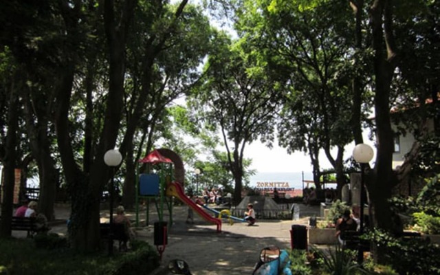 Topalovi Guest House