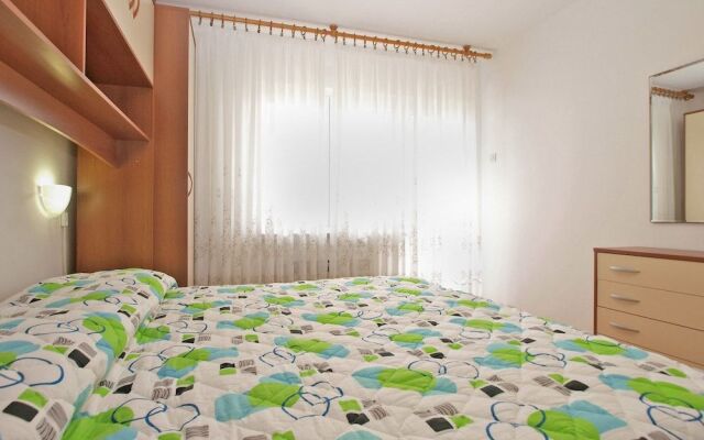 Apartment 1704