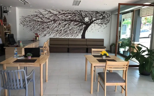 Naka Guest House