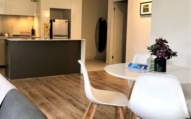 ReadySet Apartments on Spencer