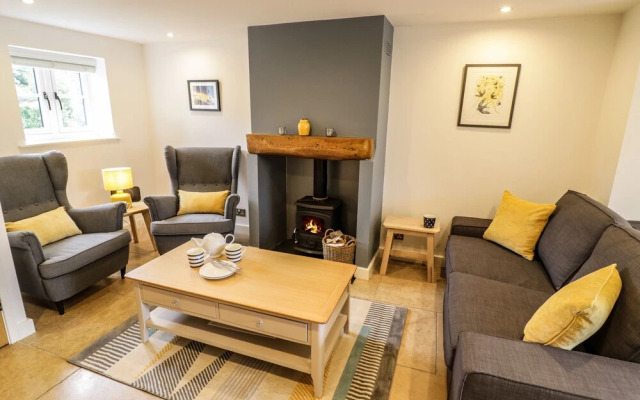 Middle Cottage