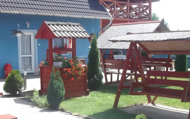 Kék Lagúna Apartmanok