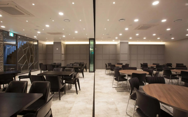 GNB Hotel