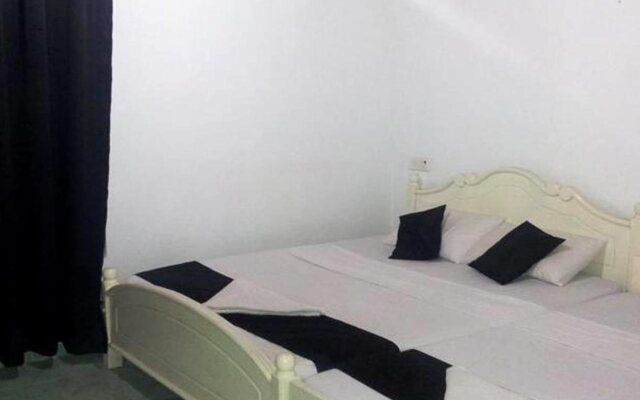 Ath Paura Safari Resort