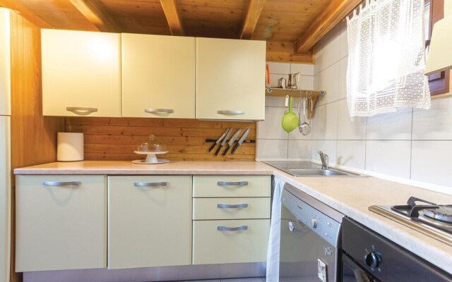 Awesome Home in Banjole With Wifi and 1 Bedrooms