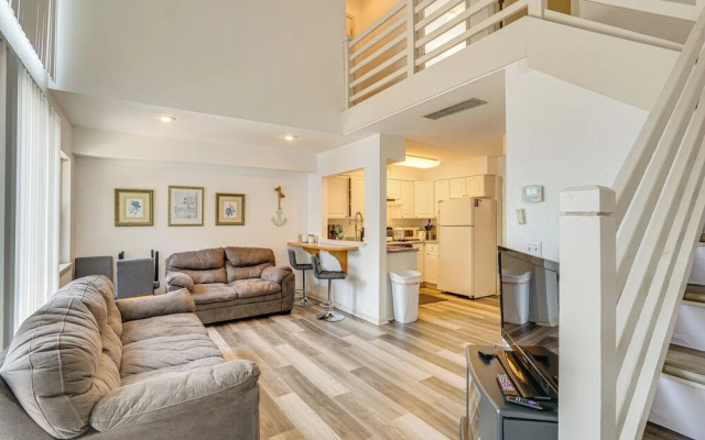 Pet-friendly Lake of the Ozarks Gem!