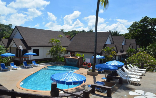 Lanta Il Mare Beach Resort