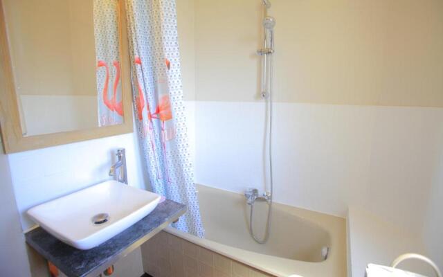 Nice apartment 10 minutes from Paris