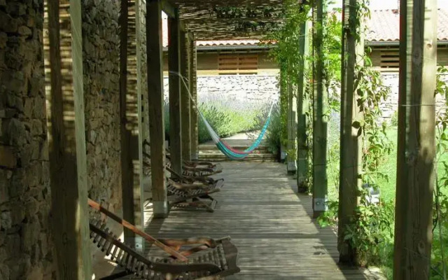 El Callejón Del Agua