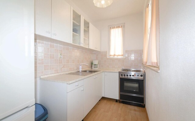 Awesome Apartment in Krusevo With 3 Bedrooms and Wifi