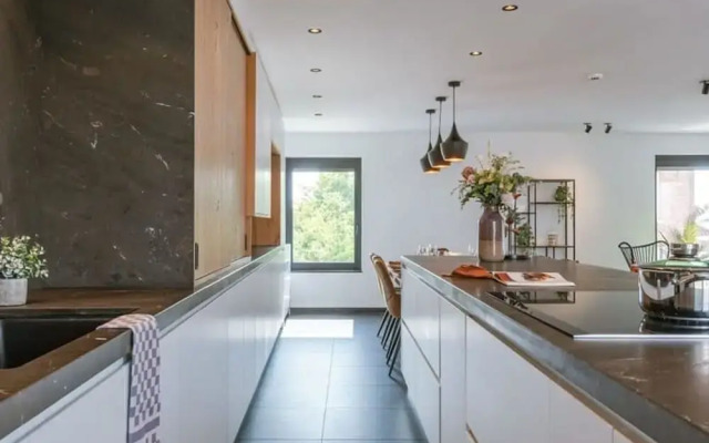 Unique Apartment Near Bruges With Sunny Terrace