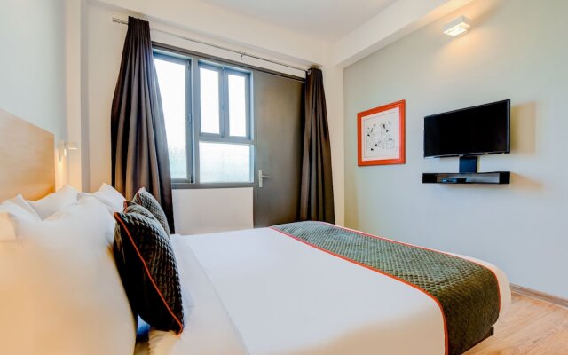 Hotel Aravali Inn & Banquet Hall