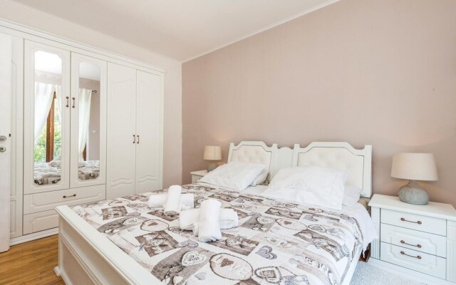 Beautiful Home in Matulji With Wifi and 3 Bedrooms