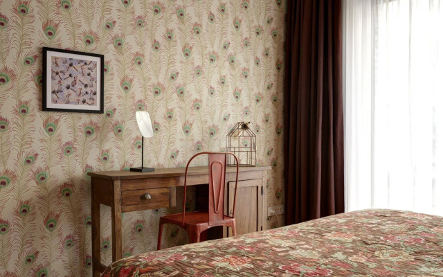 The Circus Apartments