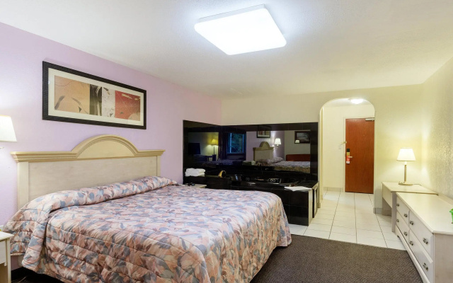 Red Roof Inn Sutton