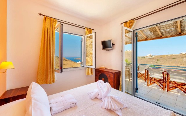 Sunrise Beach Suites