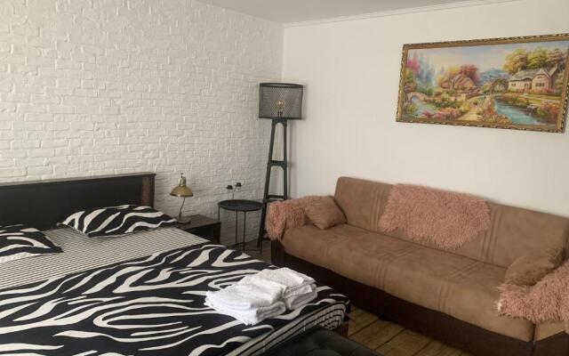 garsoniera 1 decembrie