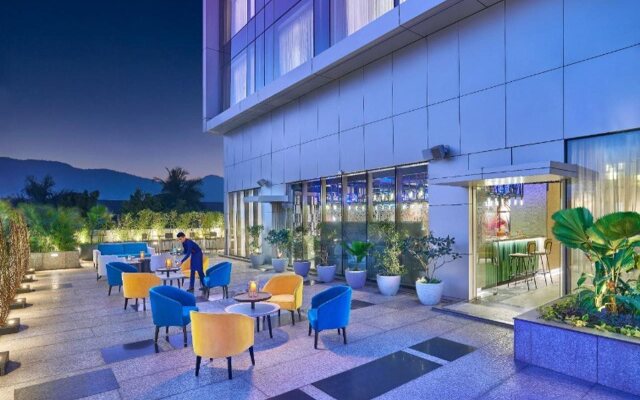 Vivanta Navi Mumbai Turbhe