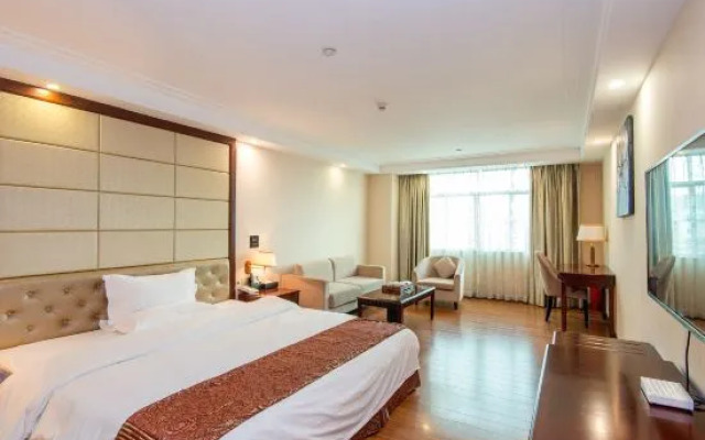 Life Home Boutique Hotel