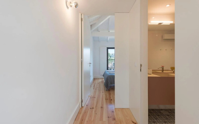 Boavista Penthouse w/ 2 Balconies & AC by LovelyStay