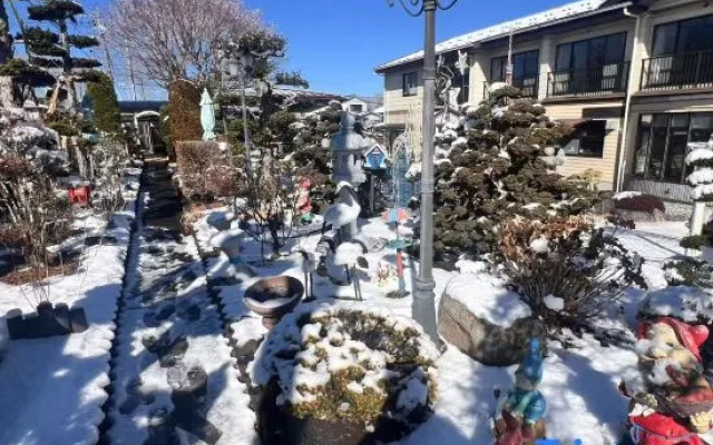 Reitoku Fuji Lakeside Villa – Outside – Yamanakako