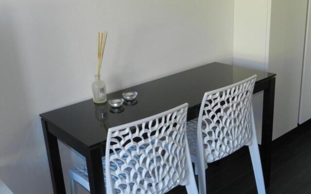 STUDIO THE BEACH - Regarda Travel