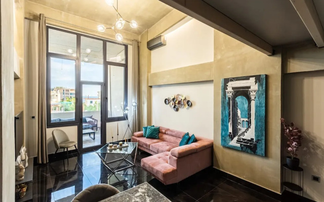Ventiri Lofts - Luxury Penthouse w Home Cinema