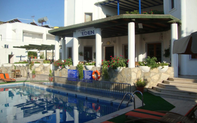 Eden Hotel