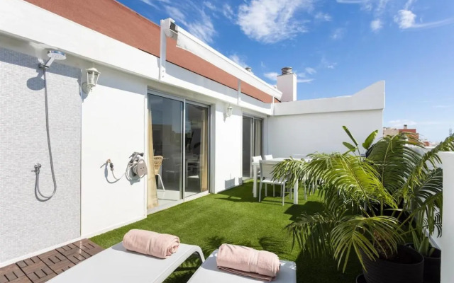 Oasis Penthouse in Santa Cruz by Edén Rentals