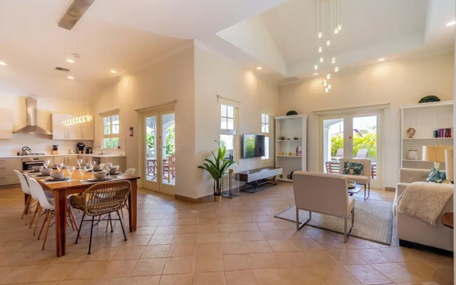 Luxury Pool Villa With View! Cabana, Bbq, 3min/beach, in Tierra del Sol!