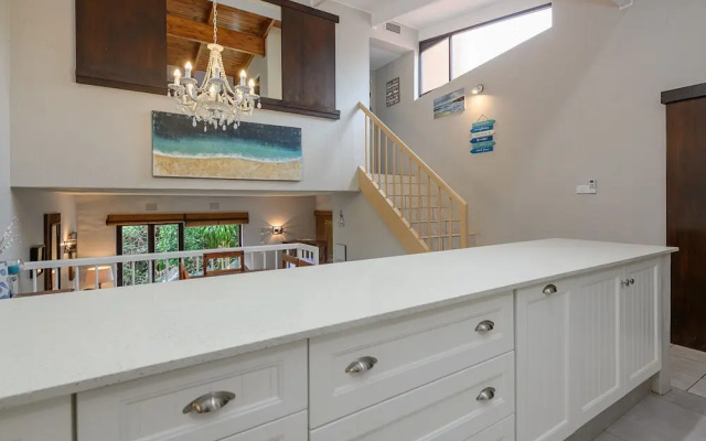 San Lameer Villa Rentals 3114