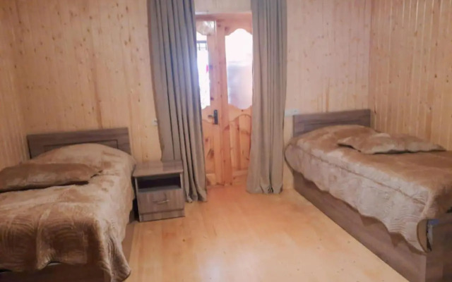 guesthouse "MEGI"