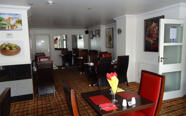 West Cliff Inn