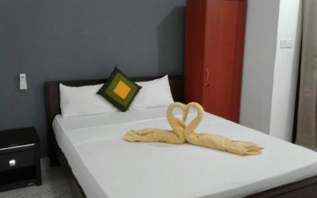 Trinco Hemach Beach Hotel