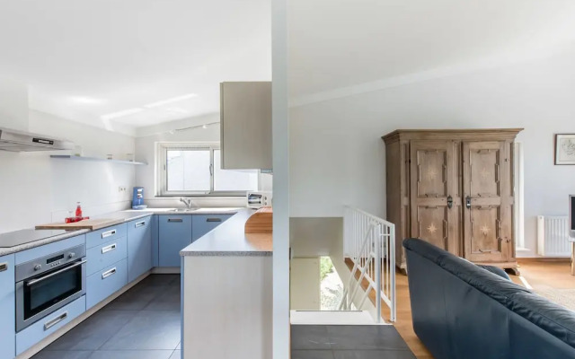 Water Villa Kortgene by Veerse Meer