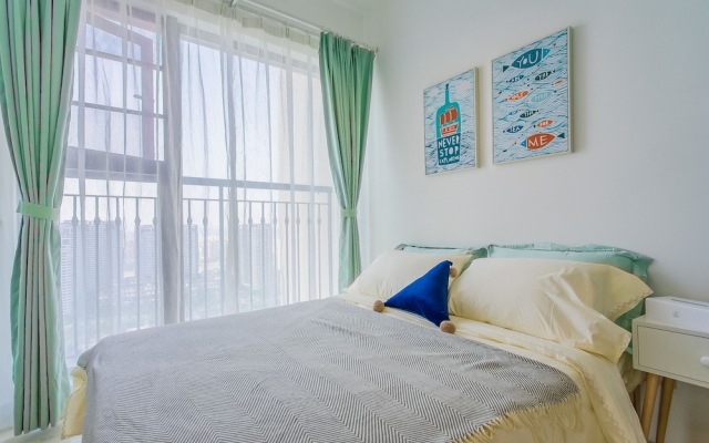 Locals Boutique Apartment Huafa Plaza 17