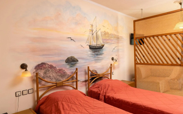 Golden Sand Hotel