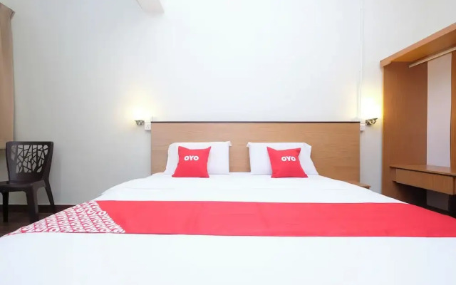 OYO 1105 Hotel 75