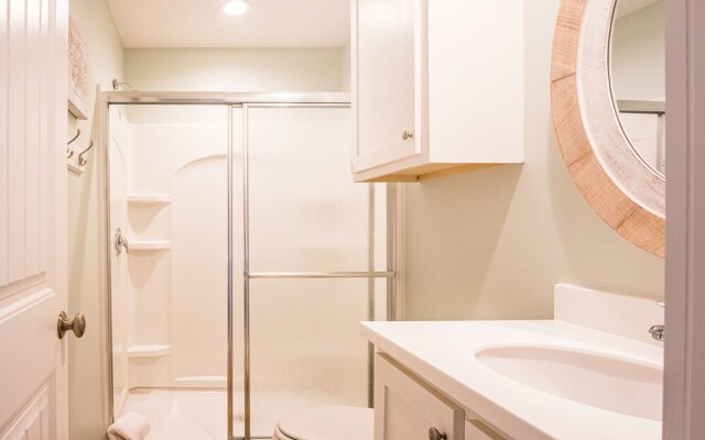 Driftwood Delight 2 Bedroom Home