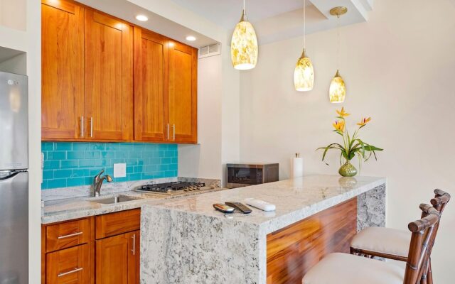 Upgraded Luxury Studio With Ocean Views