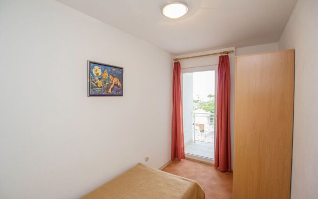 Apartments Vrlika