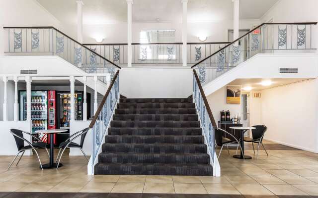 Motel 6 Alexandria, LA - South