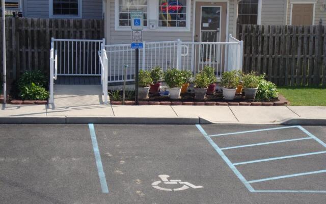 Budget Inn Motel Suites