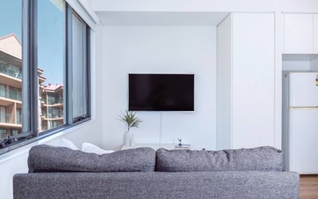 E06-darling Harbour Studio