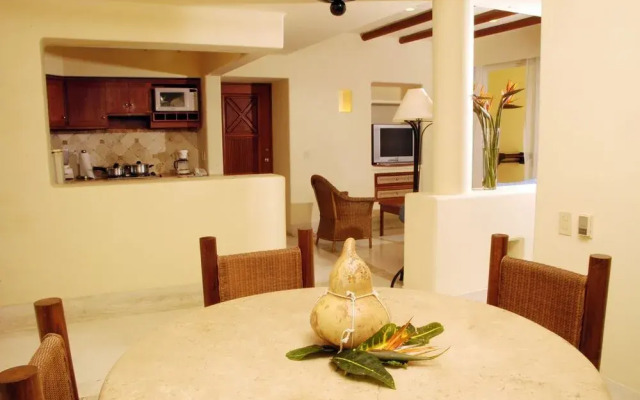 Zafiro Beach Boutique Resort