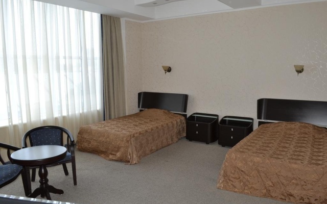 TES-Hotel