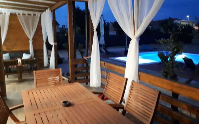 Lovely Home in Drage With Swimming Pool