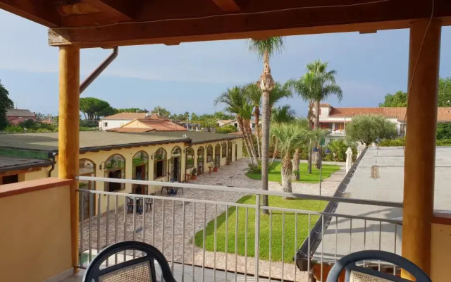 Solone Beach Hotel